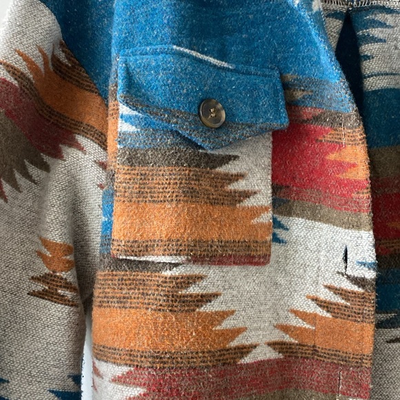 Aztec jacket size medium. - Picture 2 of 3